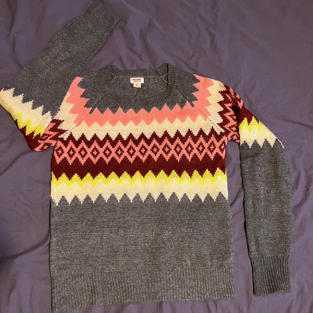 Mossimo sweater
